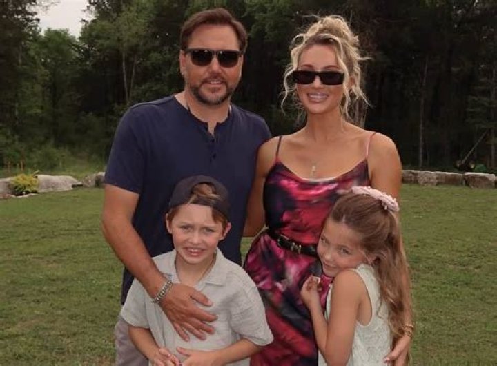 Unveiling The Private Lives Of Jason Aldean's Children
